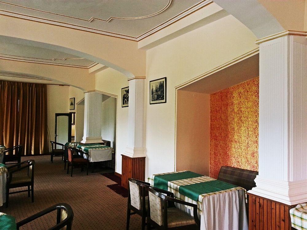 รอยัล จาร์ดีน วิสทลิง ไพน์ รีสอร์ต Hotel ชิมลา ภายนอก รูปภาพ